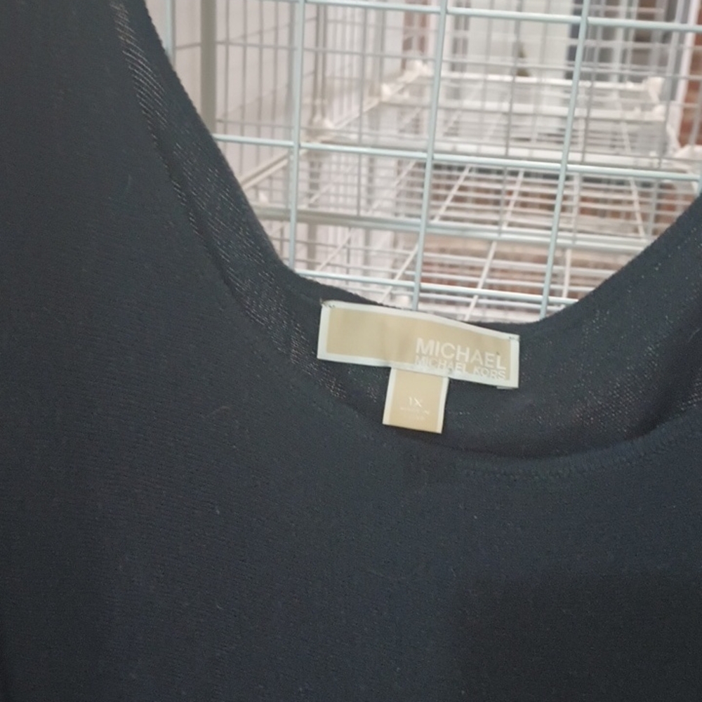 Michael Kors Elegant Black Top